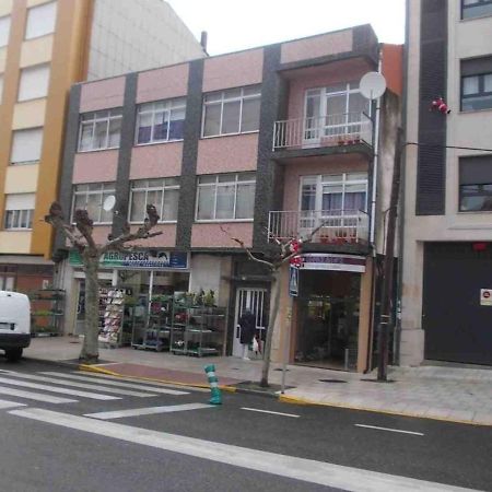 Piso De Perlio Ideal Para Gente Amante De La Play Fene Bagian luar foto